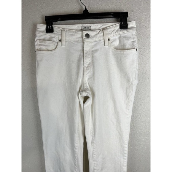 L.L. Bean Denim - LL Bean Women’s Size 2 Reg Favorite Fit White Denim Jeans